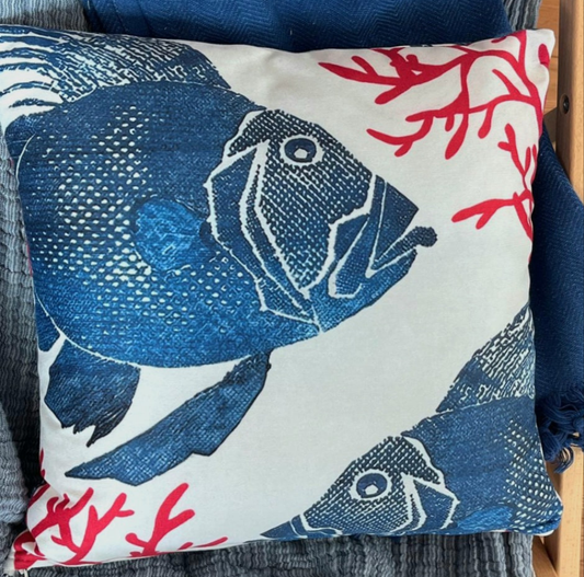 Weißes Fisch und Koralle-Kissen